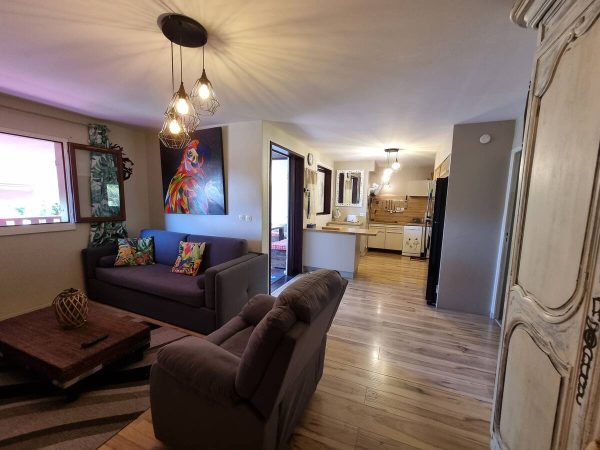 e2d20f54-1385-420f-835b-f3d0e8d8e029